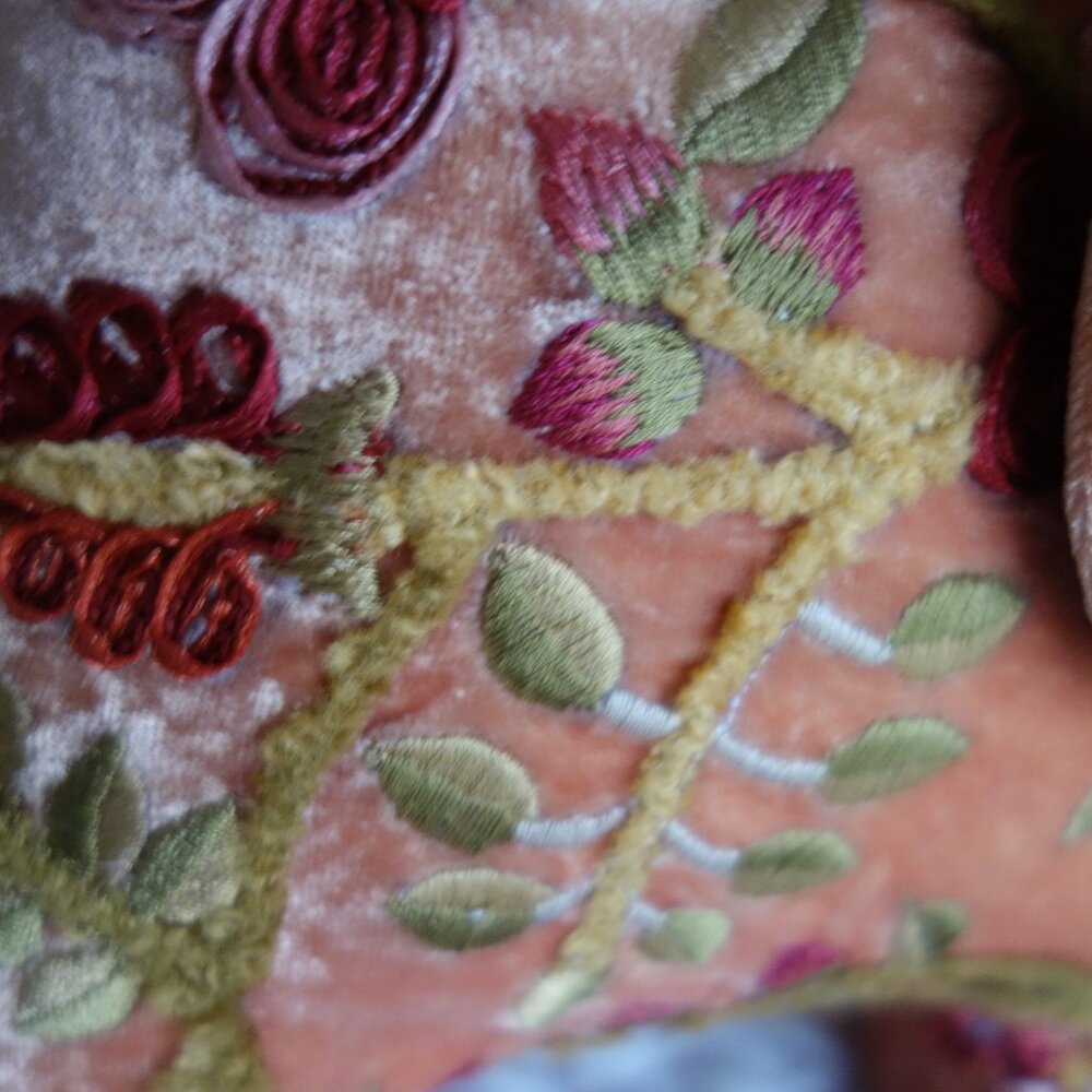 NWT ANKE DRESCHSEL Handmade “HOPE” New Rose Elephant Plush Silk Velvet Embroider - Picture 5 of 8
